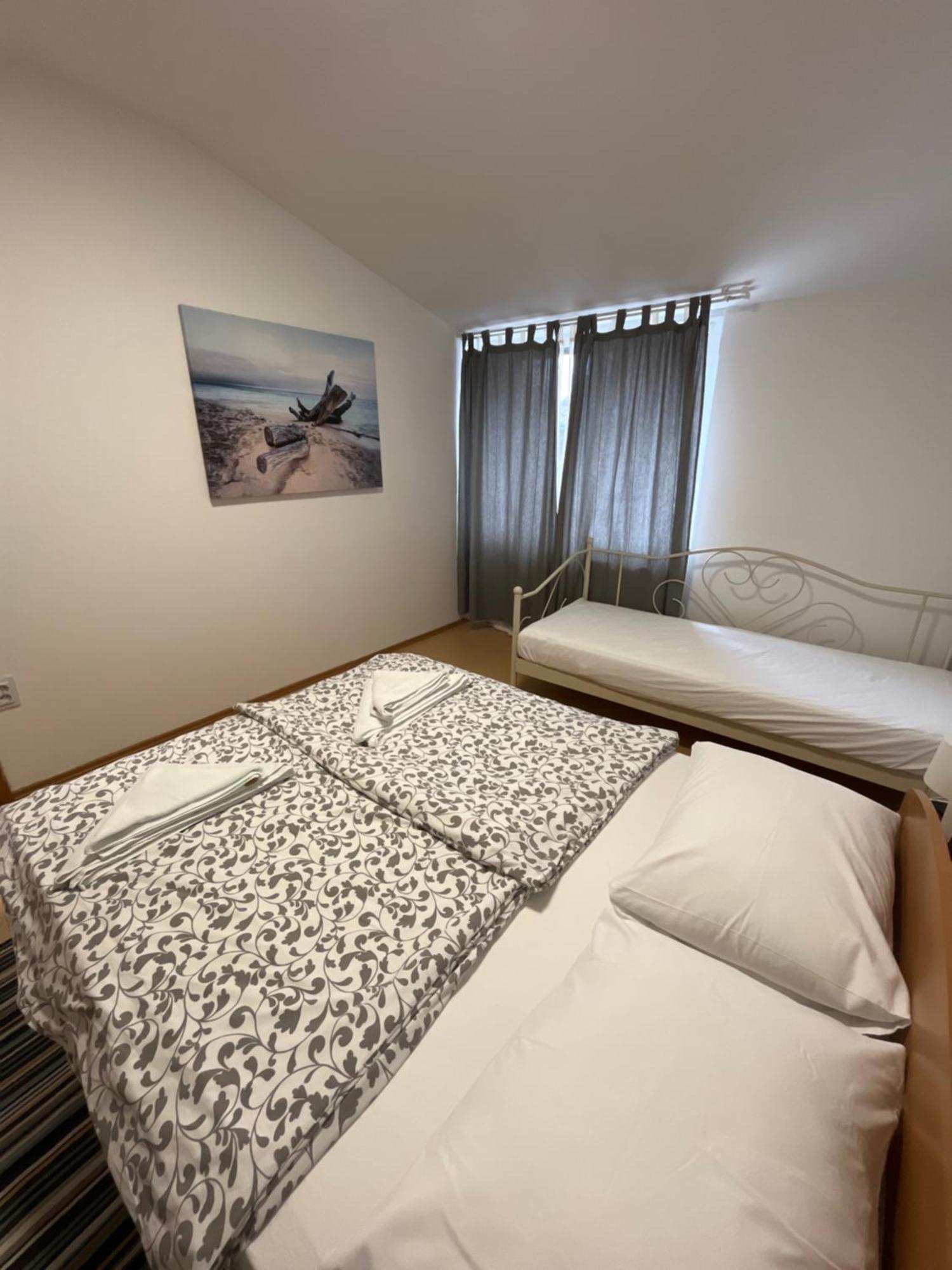 Apartmani Vacanza Загреб Екстер'єр фото