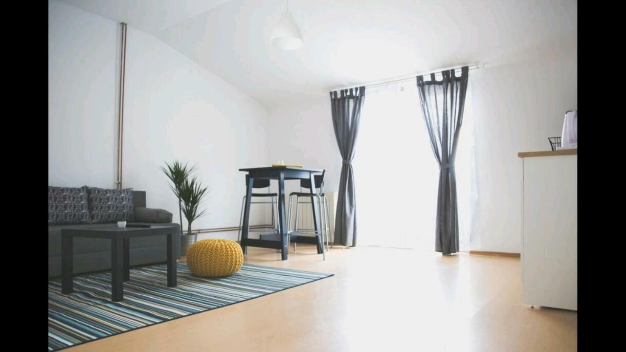 Apartmani Vacanza Загреб Екстер'єр фото